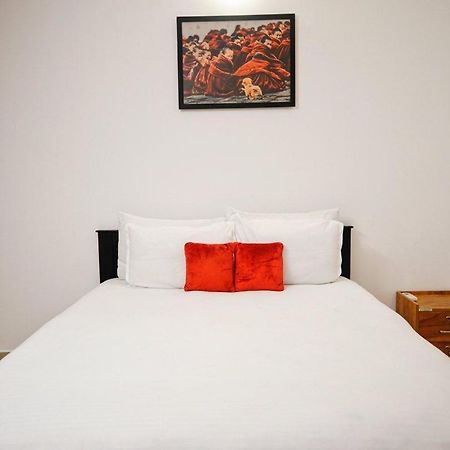 Fortis Rooms Kochi Buitenkant foto