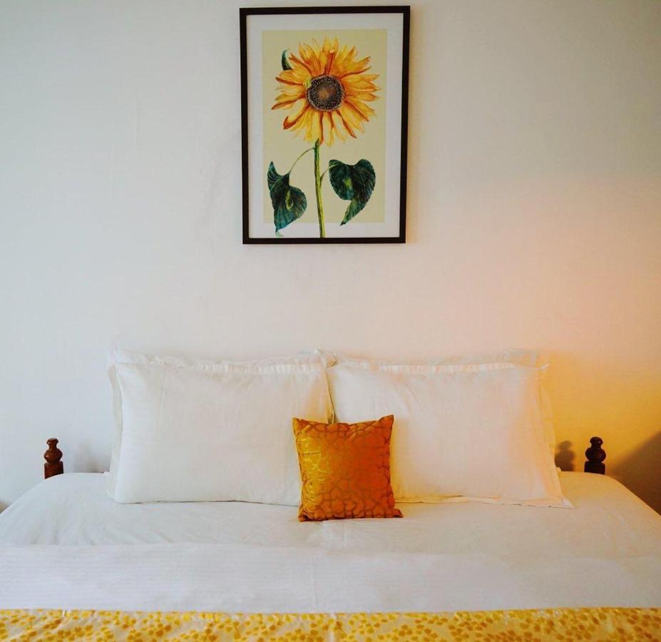 Fortis Rooms Kochi Buitenkant foto